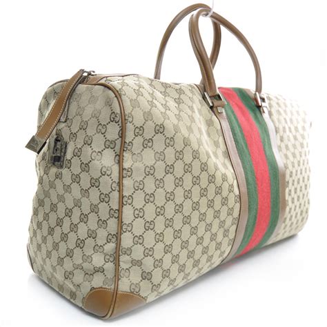 gucci duffle bag used.